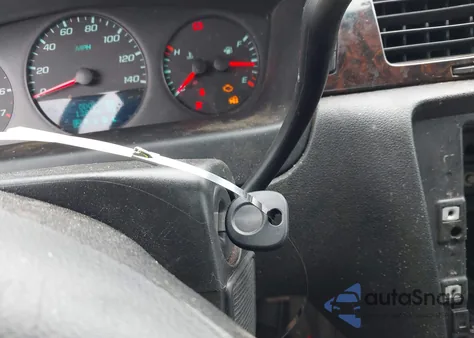 2013 Chevrolet Impala Police z USA, uszkodzony, nr VIN 2G1WD5E33D1254318